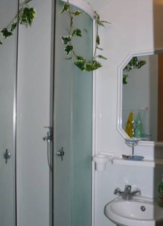 Гостевой дом Mini-Hotel Sevastopolskaya Томск-7